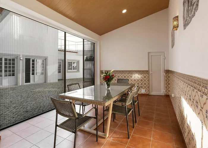 Casa Avos Felix Lopes * فوز دو أريلهو