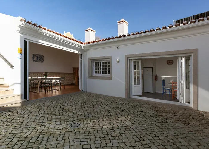 Casa Avos Felix Lopes * فوز دو أريلهو