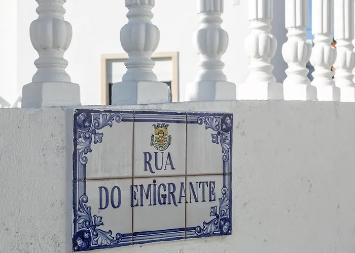 Casa Avos Felix Lopes بيت للعطل