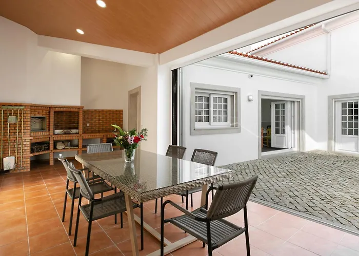 Casa Avos Felix Lopes * فوز دو أريلهو