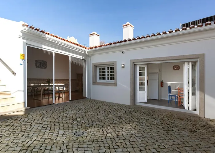Casa Avos Felix Lopes بيت للعطل *
